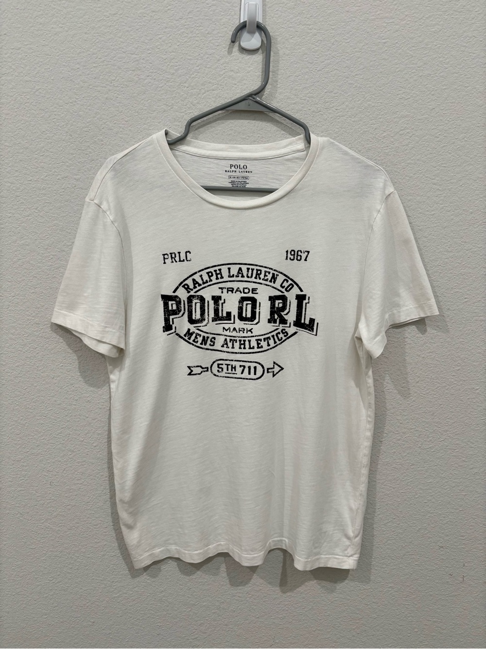 Mens Polo Ralph Lauren Logo T-Shirt Medium White Distressed Graphic Tee Athletic
